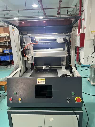 resize_400x533_5381732082327_.pic